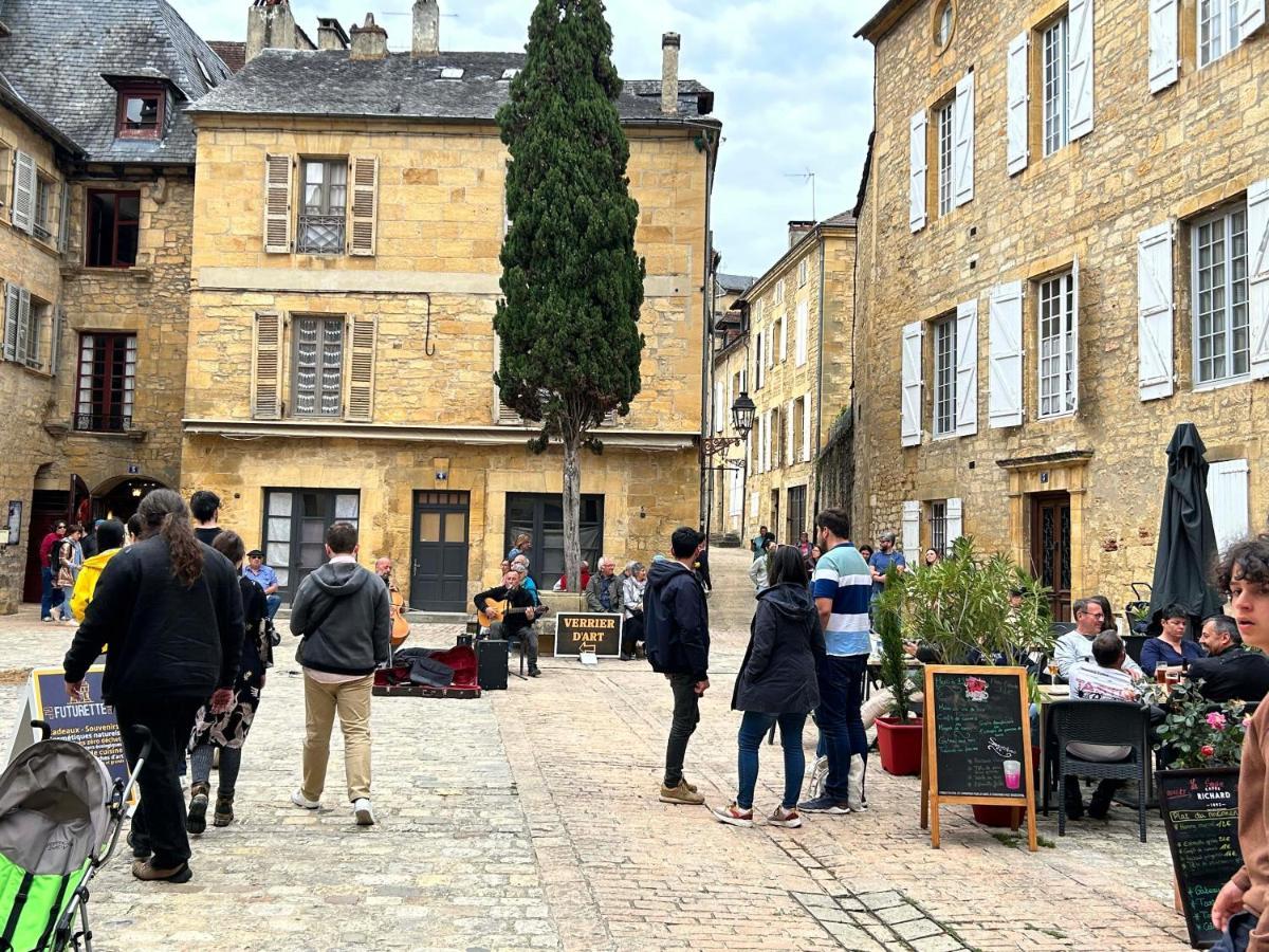 Le Balconnet Sarlat-la-Canéda Exterior foto